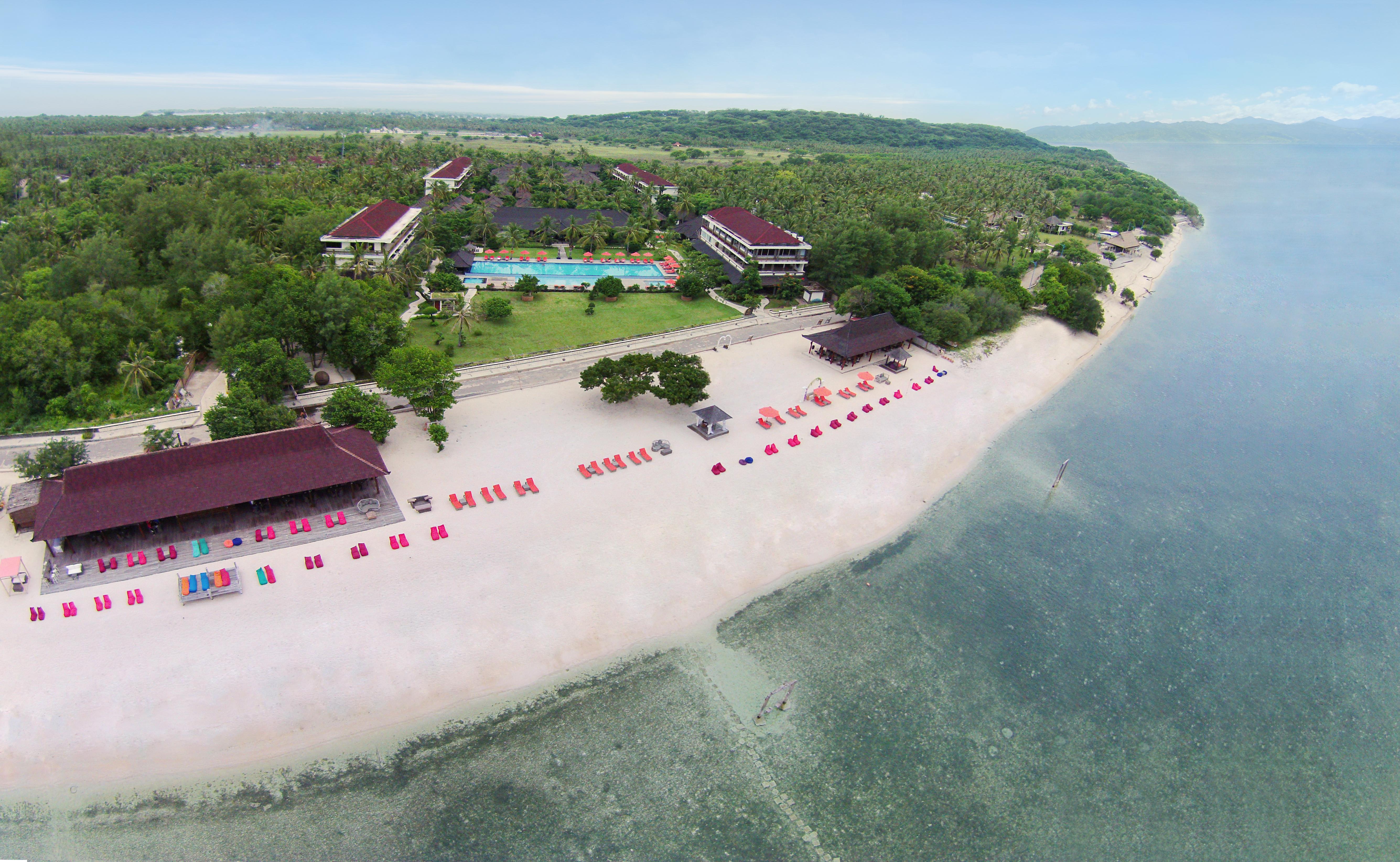 Ombak Sunset Hotel Gili Trawangan Exterior photo