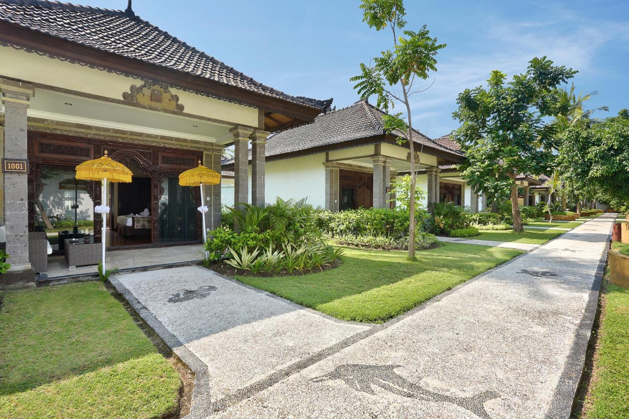 Ombak Sunset Hotel Gili Trawangan Exterior photo