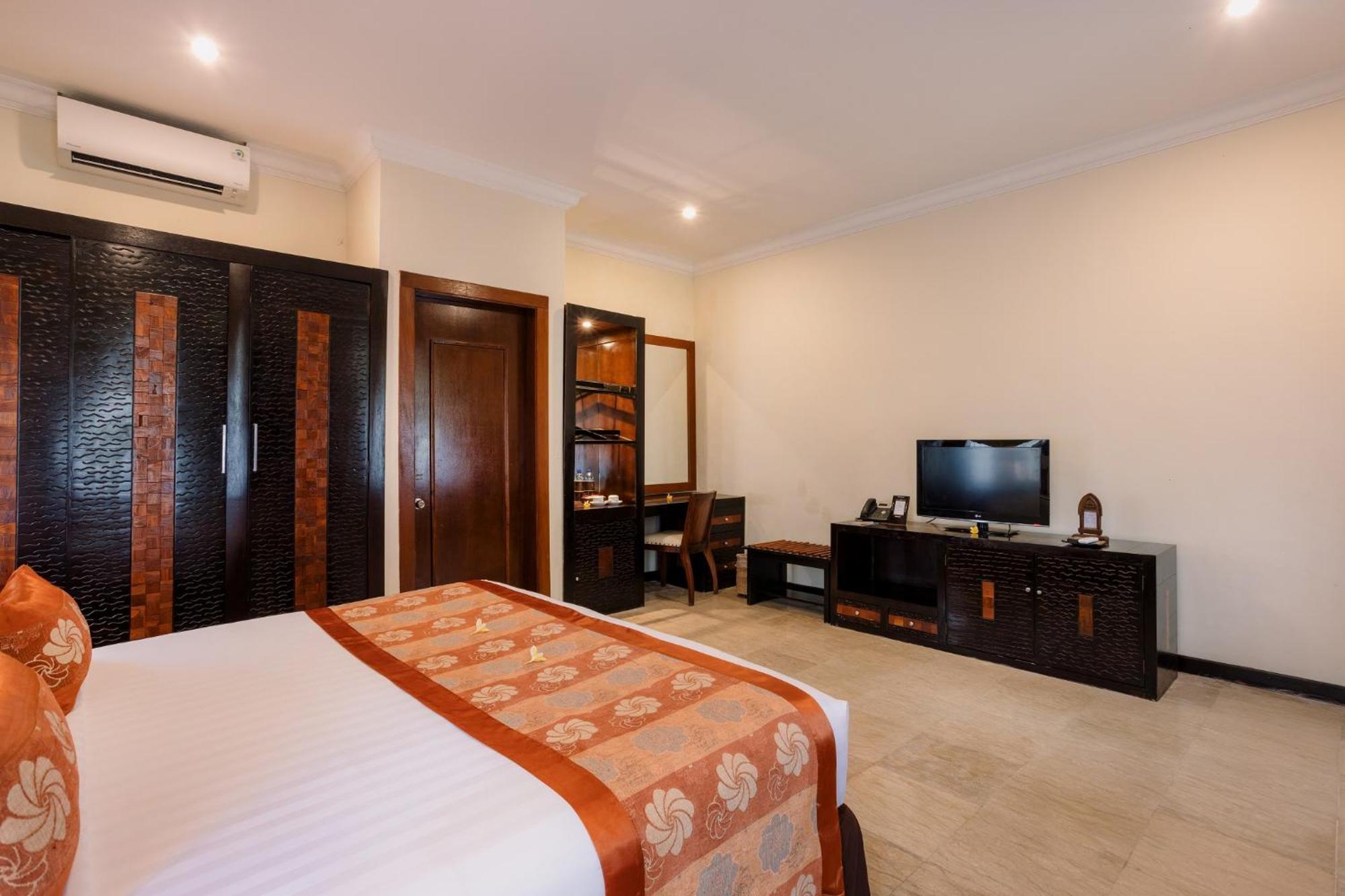 Ombak Sunset Hotel Gili Trawangan Exterior photo